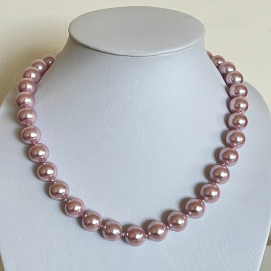 Pink, big round shape, mother-of-pearl necklace