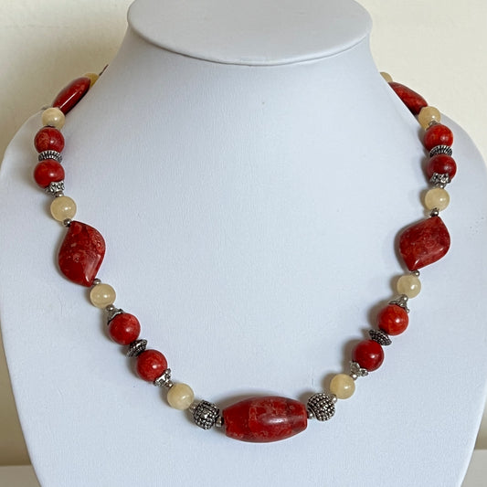 Cinnabar with yellow Jay, silver beads necklace