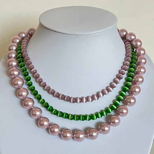 Pink and green cat eyes pink mother-of-pearl necklace