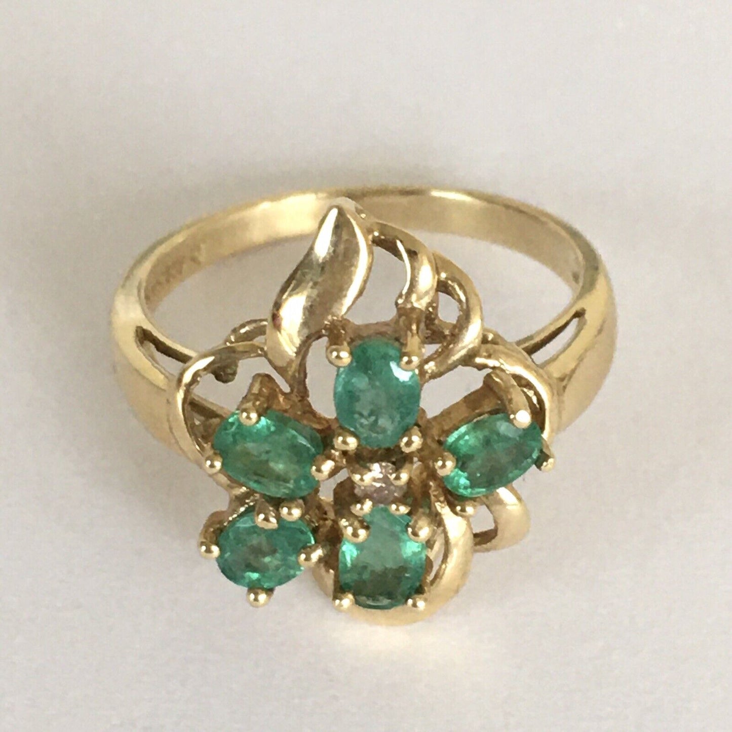 P-5532 New 14k Solid Yellow Gold Genuine Emerald Diamond Ring SZ-7 Unique Flower