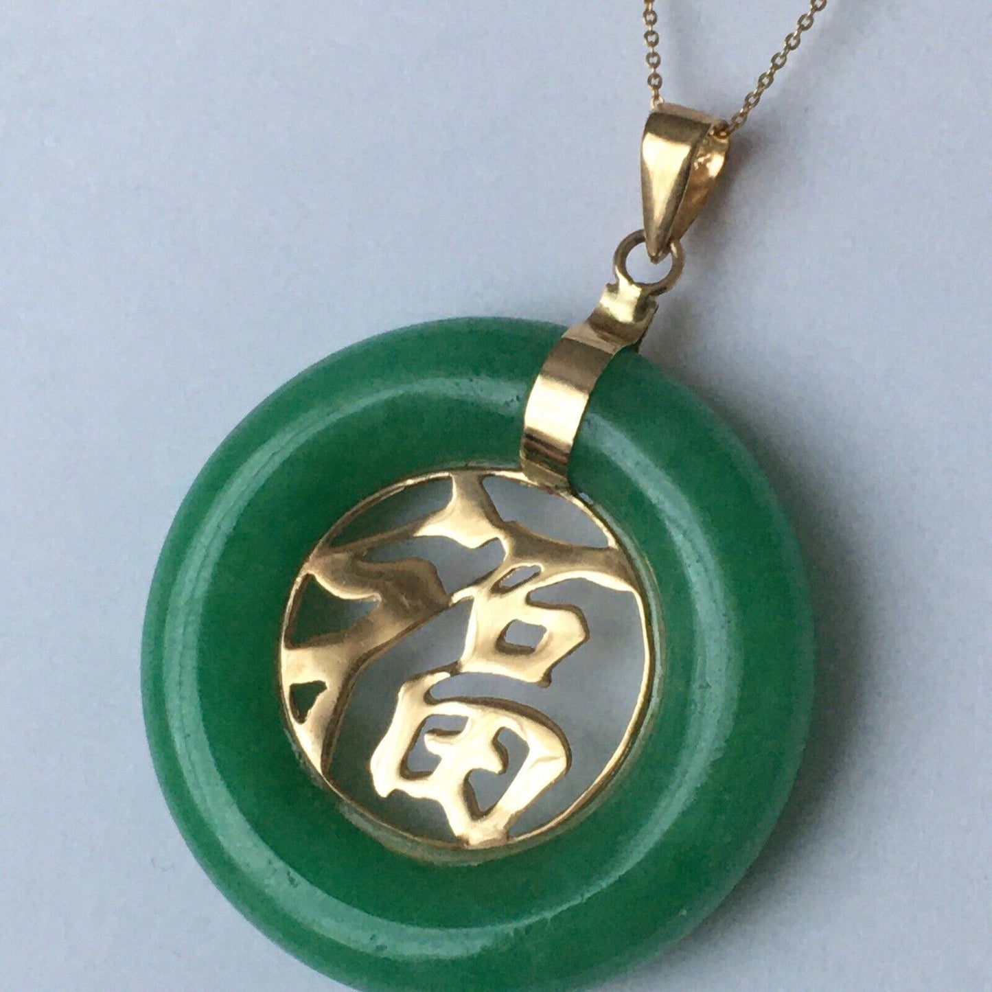 14k Solid Yellow Gold Big Circle Natural Green Jade Pendant Lucky Happiness 9.1g