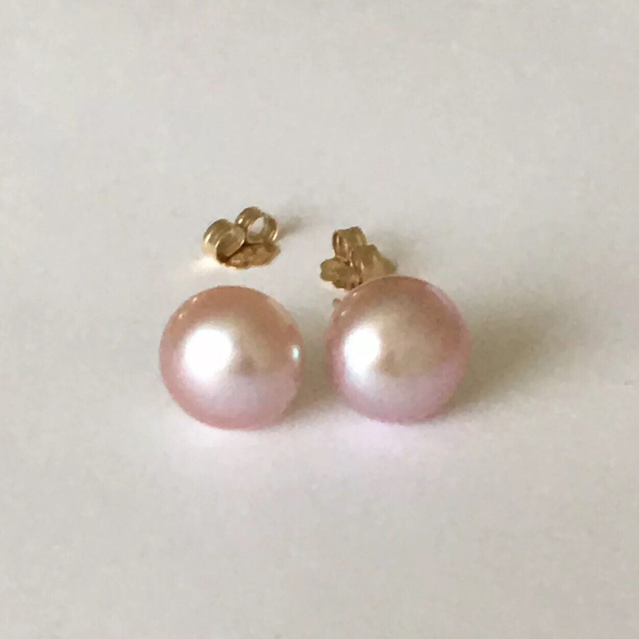 P-5208, New 14k Solid Yellow Gold Natural Pink Water Pearl Studs Earrings, 8.5mm