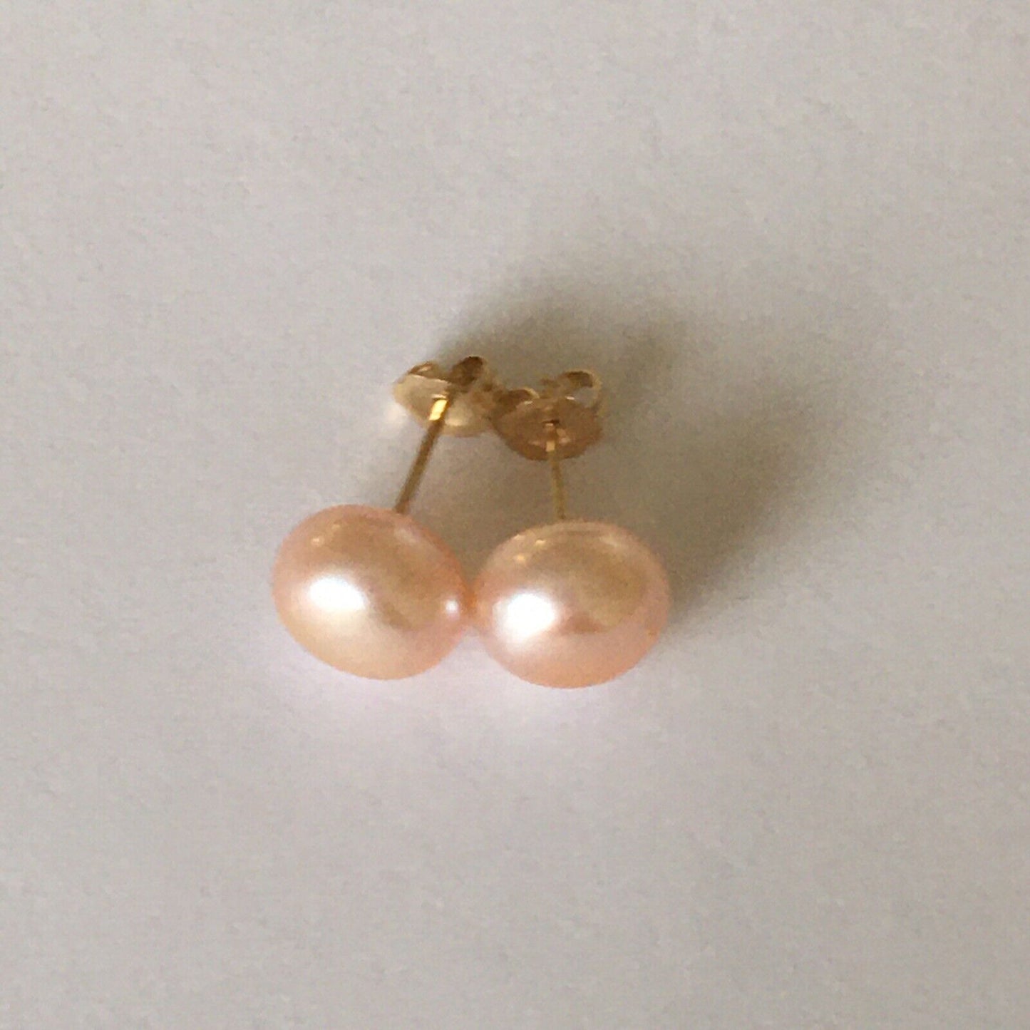 P-5208, New 14k Solid Yellow Gold Natural Pink Water Pearl Studs Earrings, 8.5mm