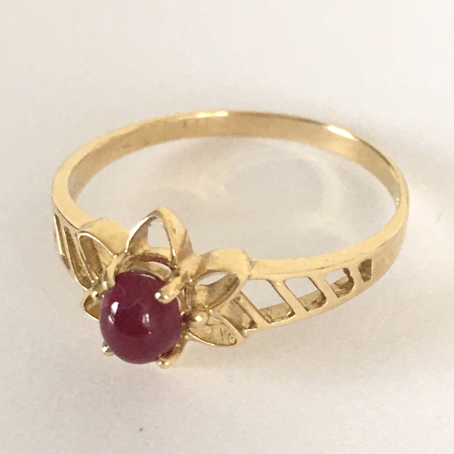 P-5610, New 14k Solid Yellow Gold Y/G Genuine Ruby Ring, Oval Shape, SZ-6.5