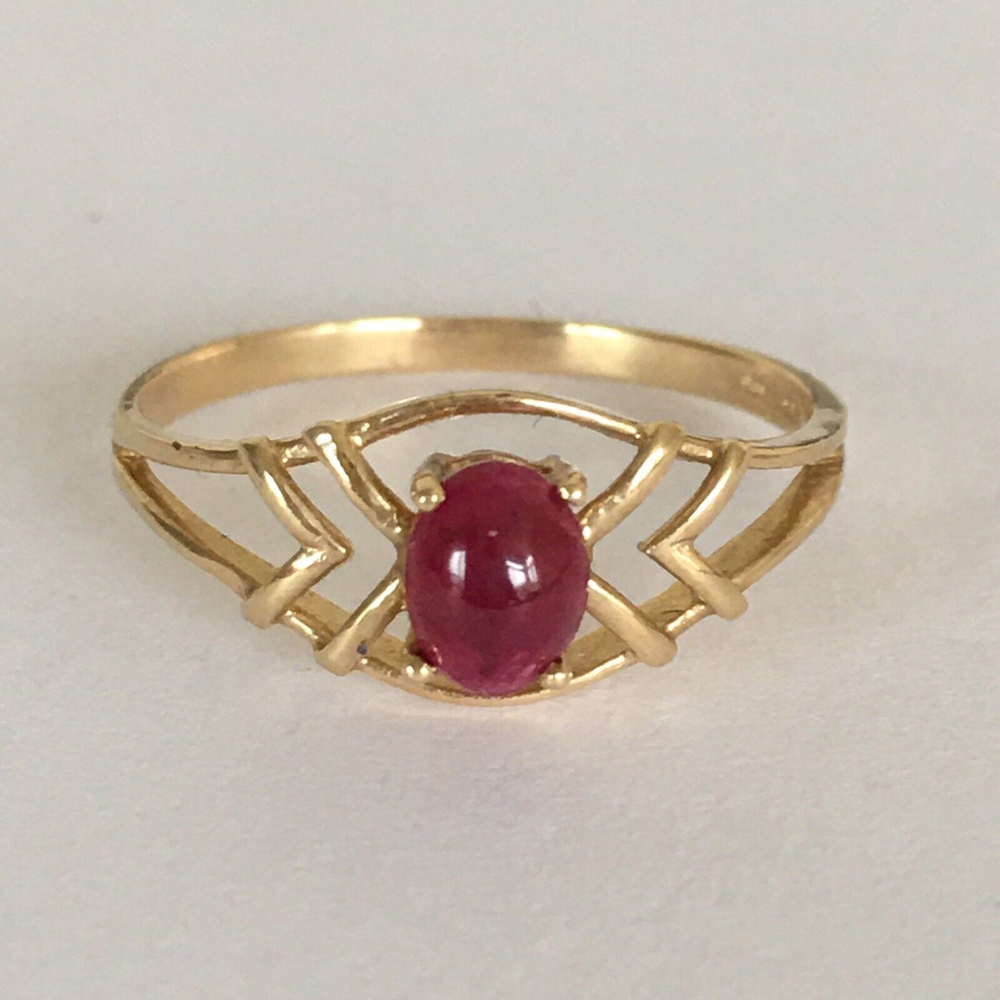 P-5410, New 14k Solid Yellow Gold Y/G Genuine Ruby Ring, Oval Shape, SZ-6