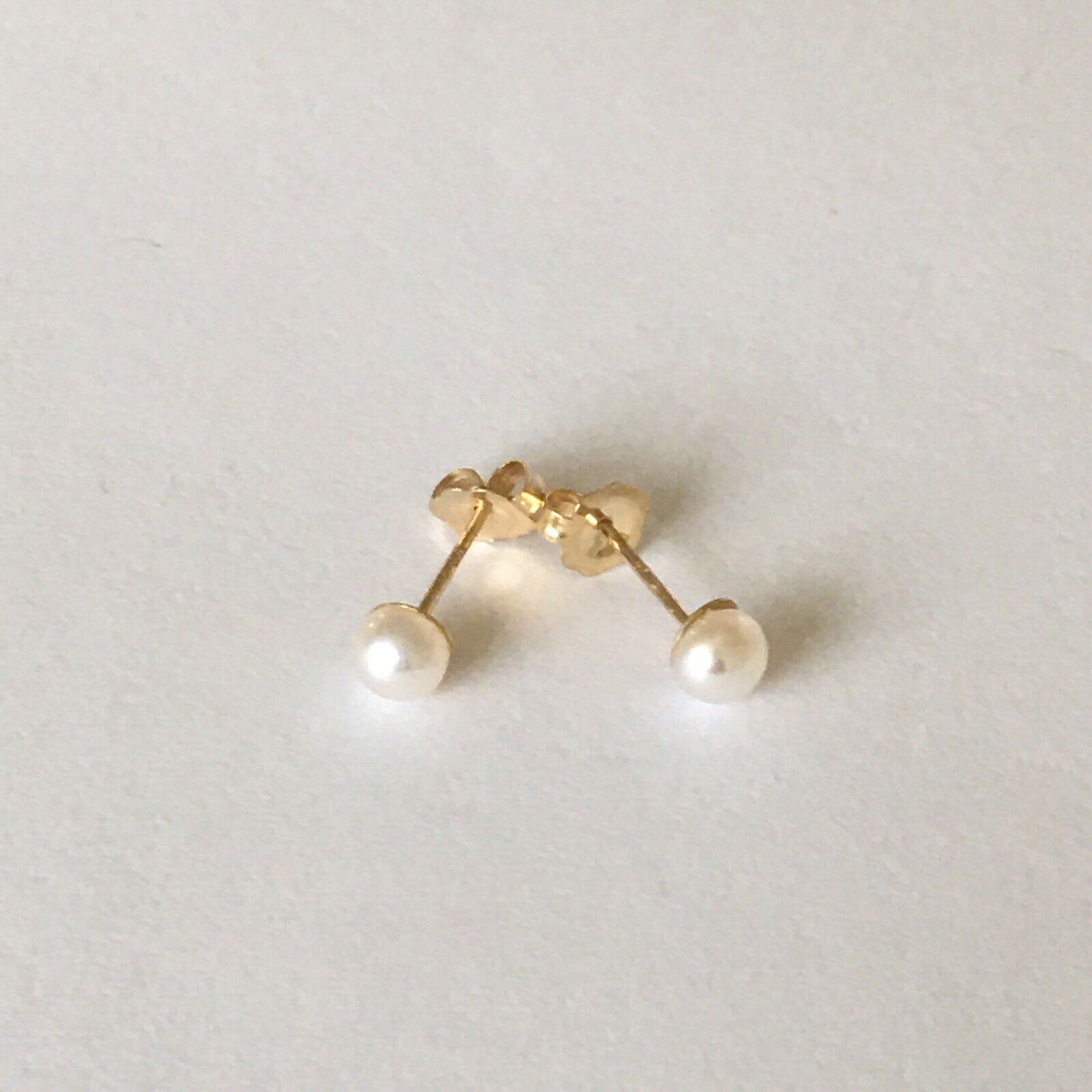 P-5204, New 14k Solid Yellow Gold Natural Fresh Water Pearl Studs Earrings, 4mm