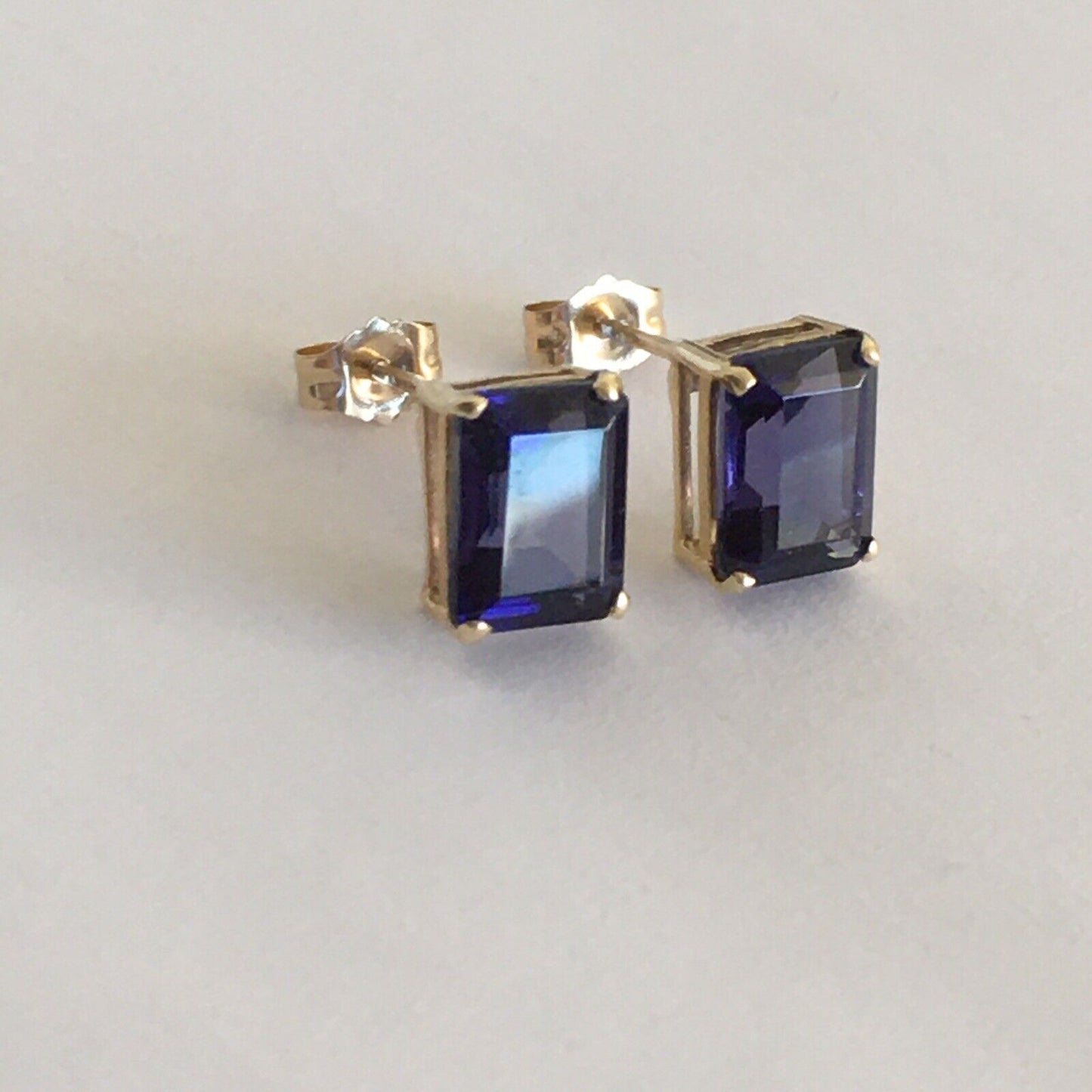 P2160 New 14k Solid yellow Gold Iolite Topaz Studs Earrings Gemstone 6*8mm