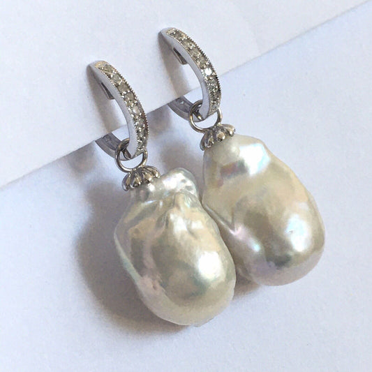 Q2350 14k Solid White Gold Big Natural Biwa Pearl Diamond Earrings Huggie Dangle