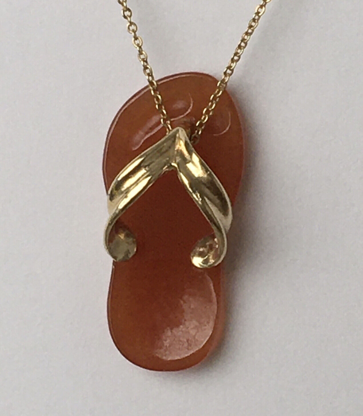 New 14k Solid Yellow Gold Brown Red Jade Pendant Good Luck Flip Flop