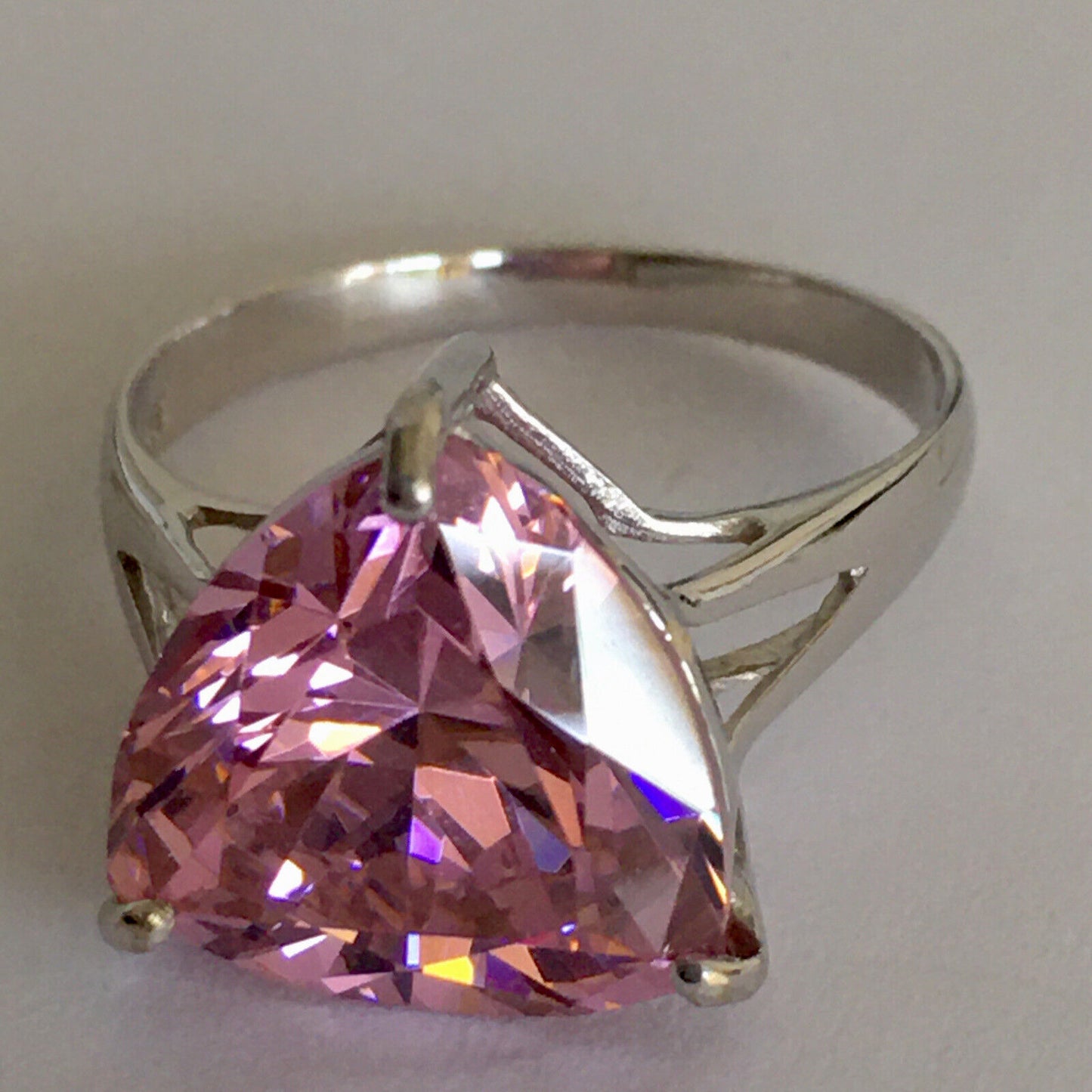 New 14k Solid White Gold W/G Pink Topaz Ring, 12*12*12mm, TriangleCut, SZ-7, NWT