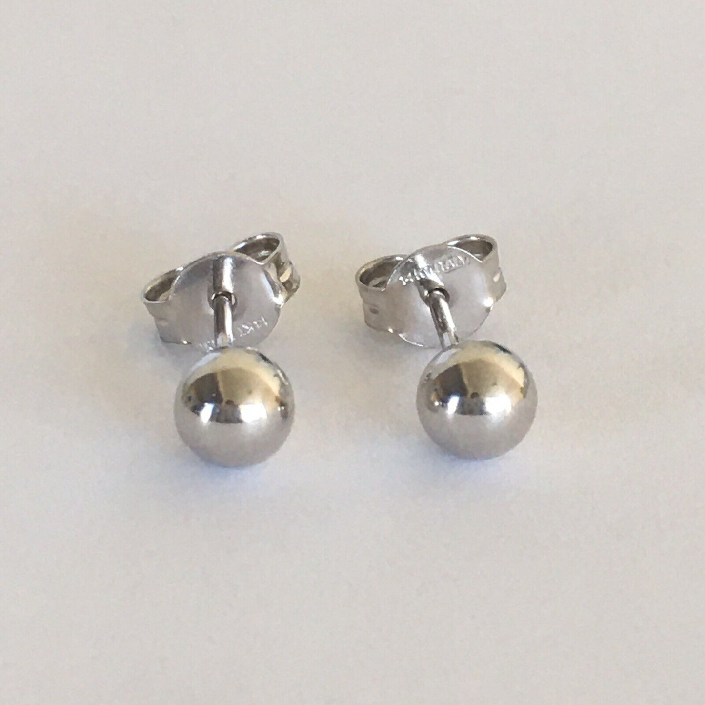 P-0550, New 14k White Gold Earrings Studs 10*10mm Shining Ball