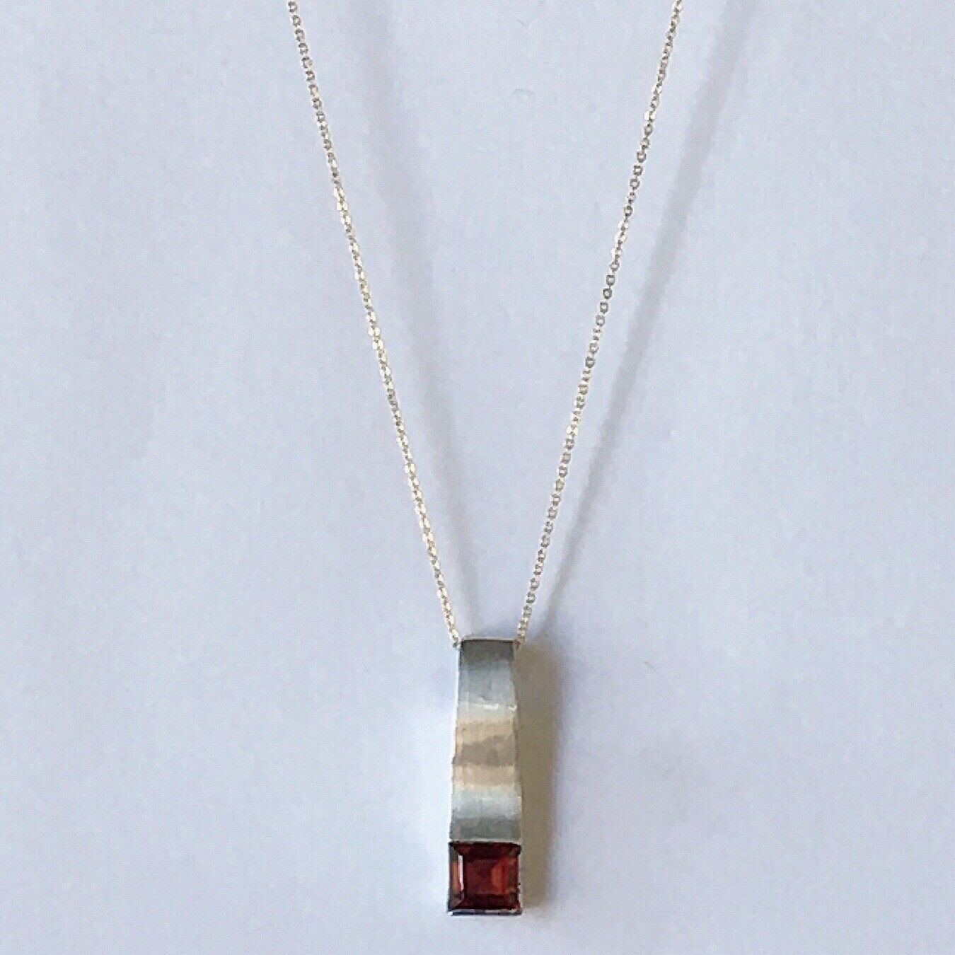 P-0780 New 14k Solid White Gold W/G Red Garnet Pendant