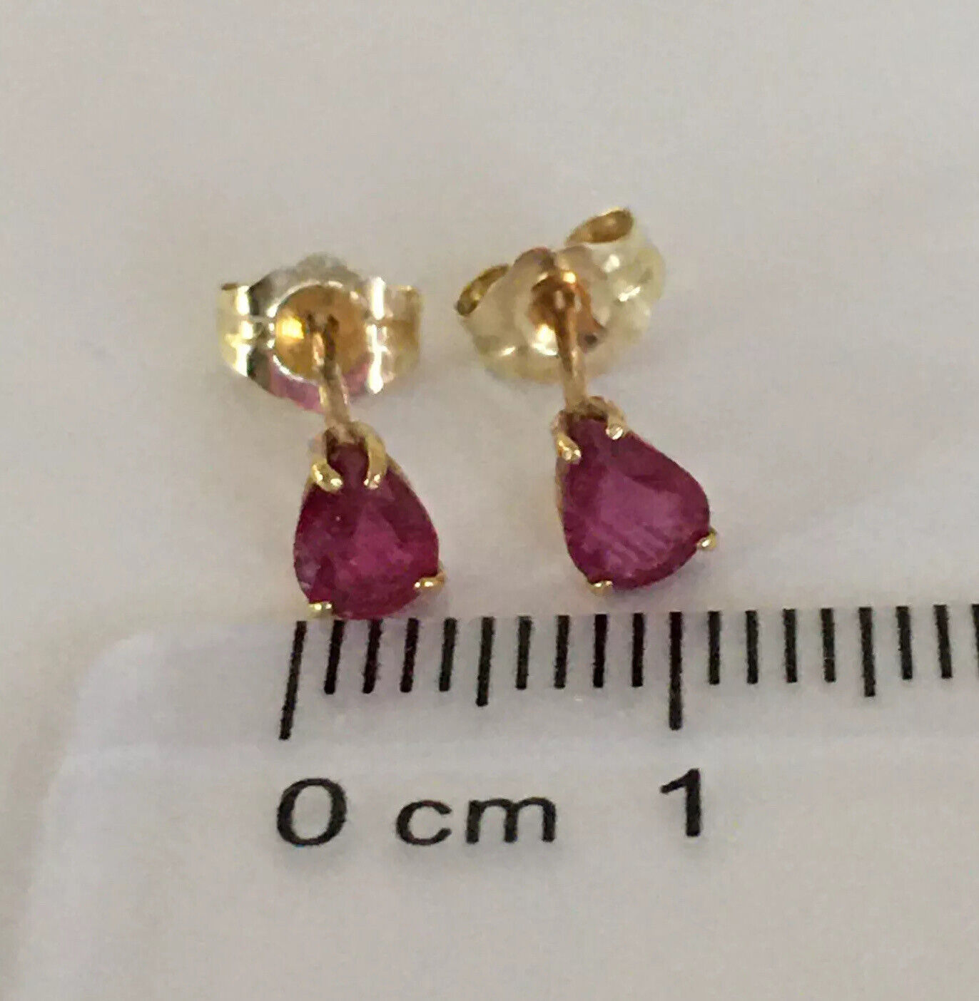 P-2150 14k Solid Yellow Gold Genuine solitary Ruby Earrings Studs Gemstone