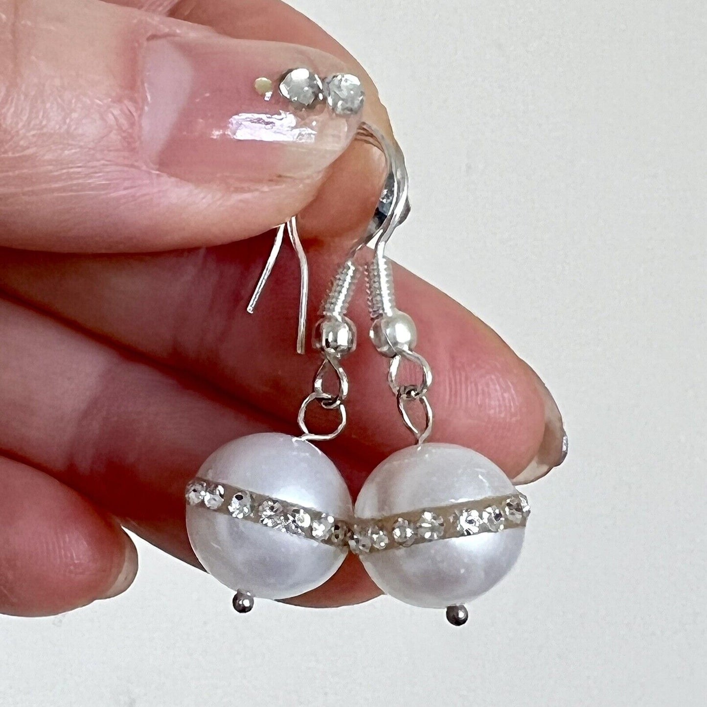 925 Sterling Silver Real Natural Round White South Sea Pearl Earrings 12mm