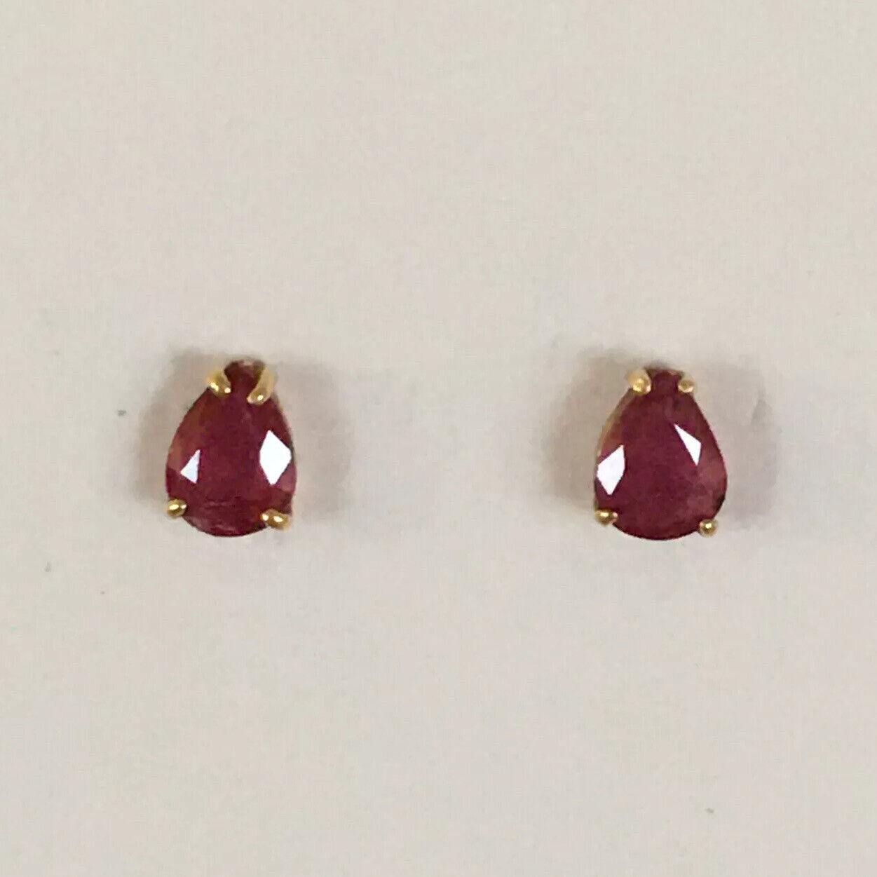 P-2150 14k Solid Yellow Gold Genuine solitary Ruby Earrings Studs Gemstone