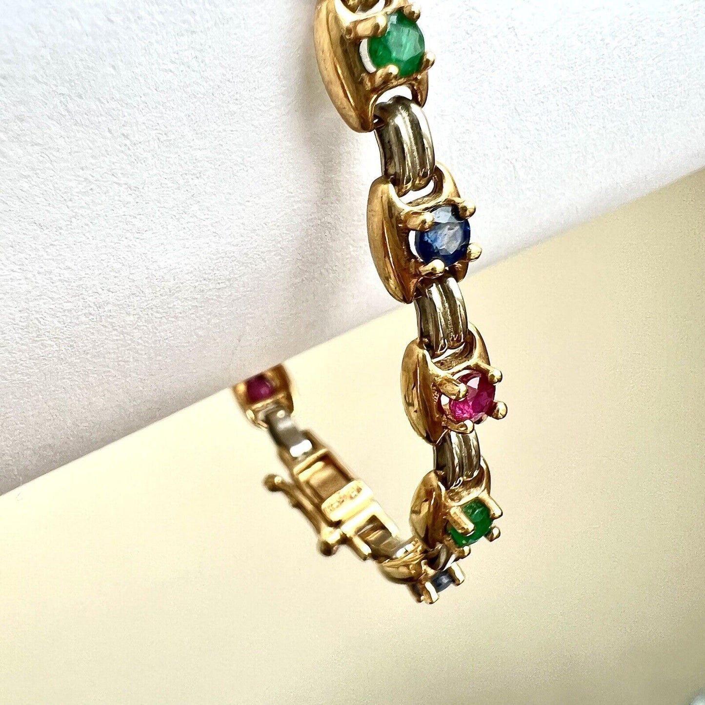 New 18k 750 Marked Yellow White Gold Genuine Ruby Sapphire Emerald Bracelet