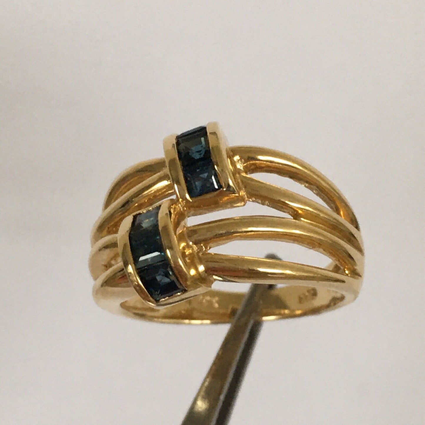 P-6437, New 14k Solid Yellow Gold Y/G Genuine Sapphire Ring, SZ-7, Unique Design