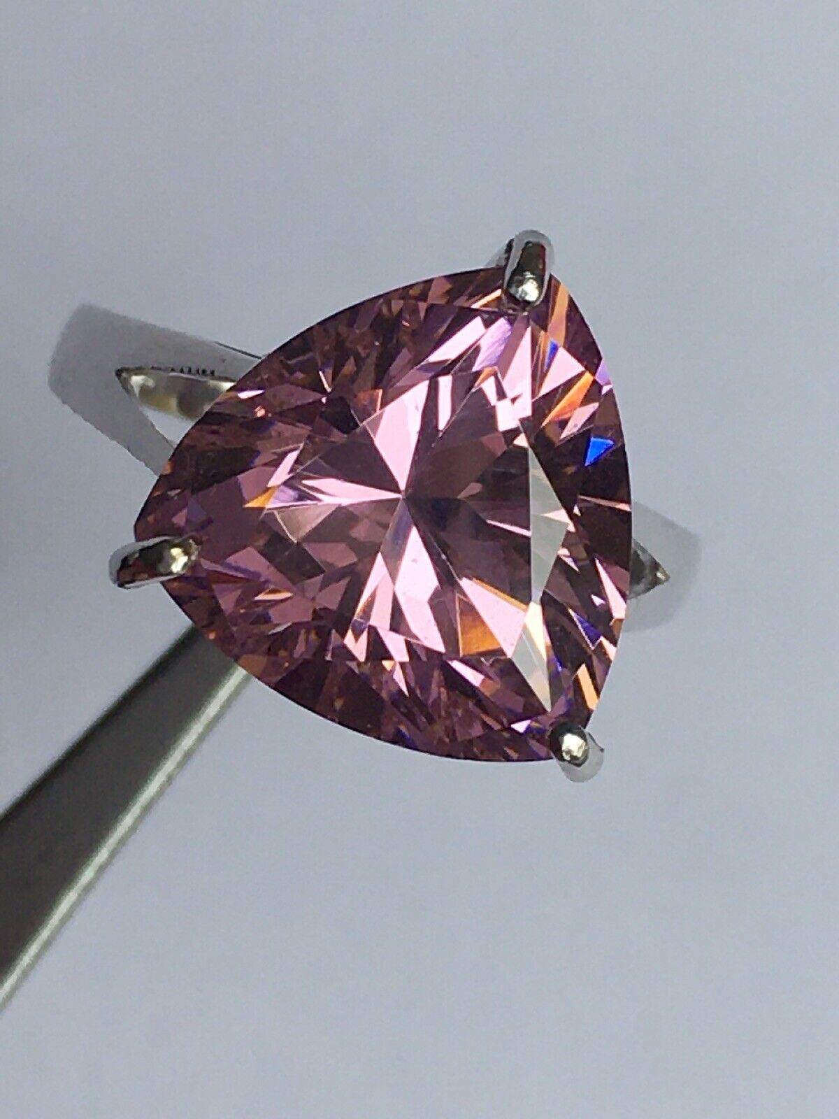 New 14k Solid White Gold W/G Pink Topaz Ring, 12*12*12mm, TriangleCut, SZ-7, NWT