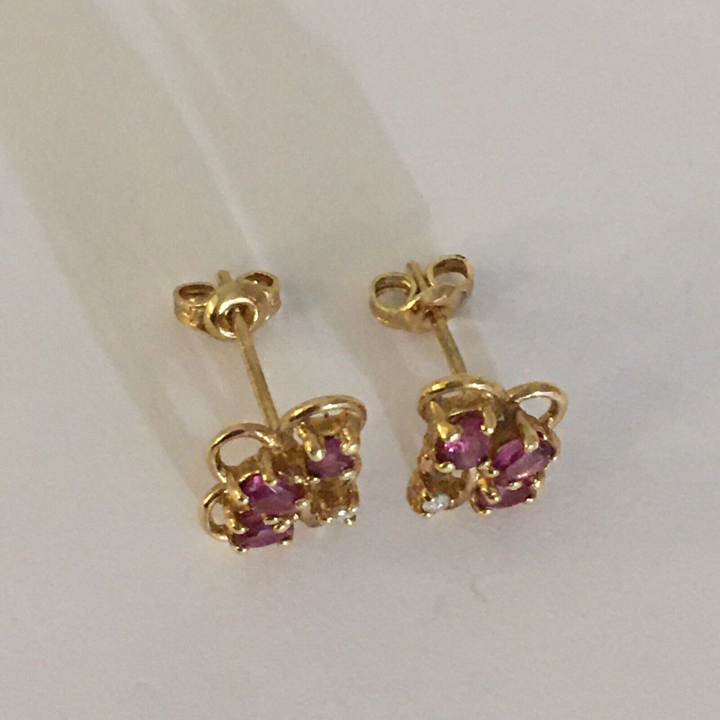 P-9412 14k Solid Yellow Gold Genuine Ruby Earrings Flower Studs Gemstone