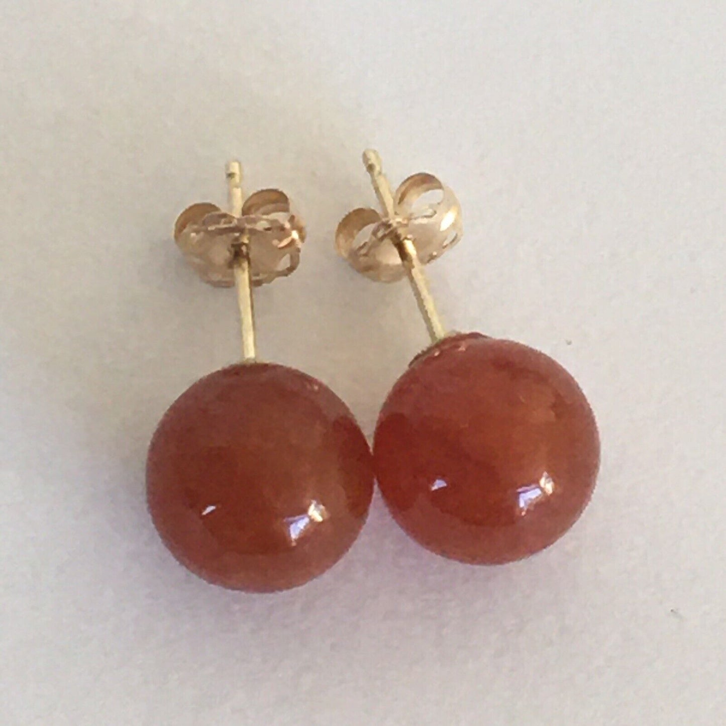 P-5203, New 14k Solid Yellow Gold Natural Red Jade Ball Earrings Studs 8mm