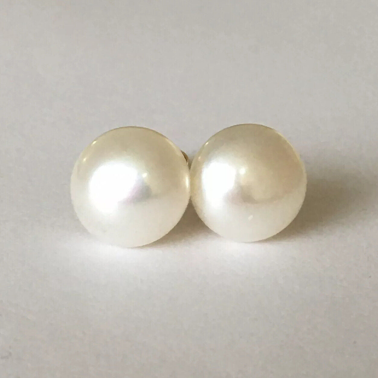 P-52011, New 14k Solid Yellow Gold Natural White Fresh Water Pearl Studs Earrings, 11mm