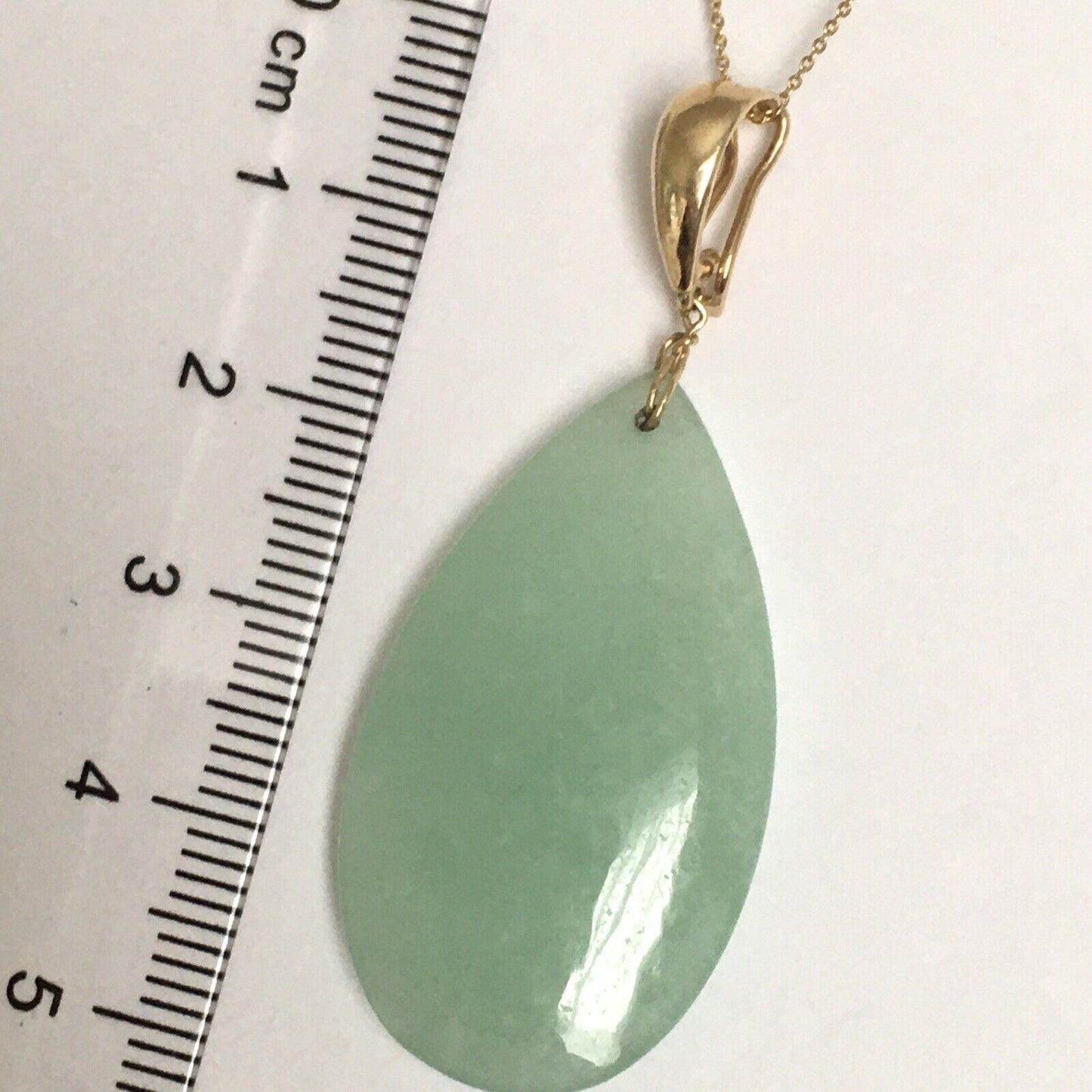 New 14k Solid Yellow Gold Natural Green Jade Teardrop Pendant Good Luck 6.3g