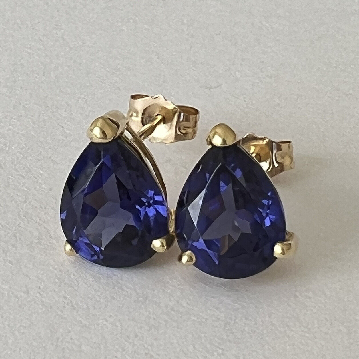 P2250 New 14k Solid yellow Gold Iolite Topaz Pear Studs Earrings Gemstone 7*9mm