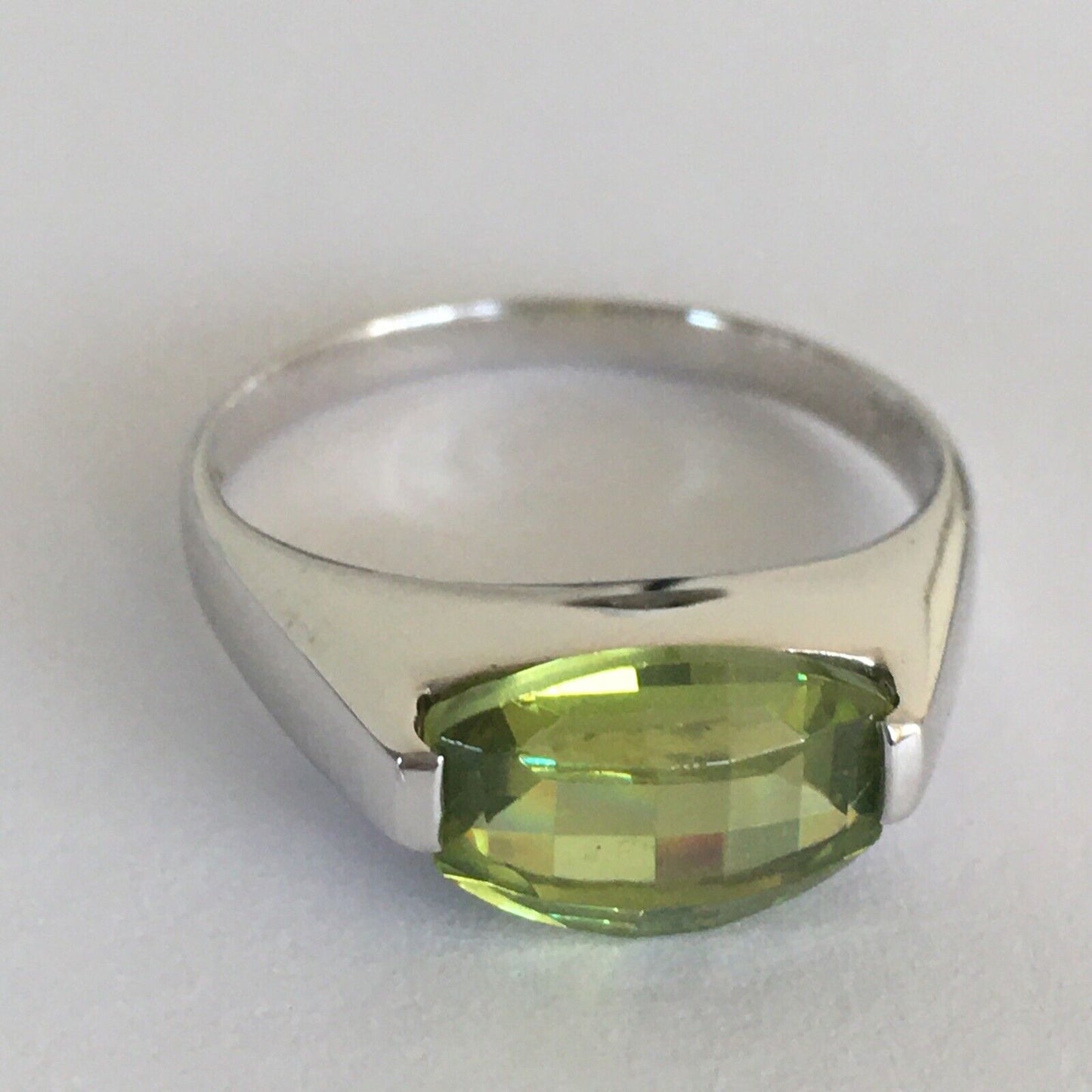 New 14k Solid White Gold W/G Peridot Ring Fancy Cut, 7*11mm, SZ-7, NWT