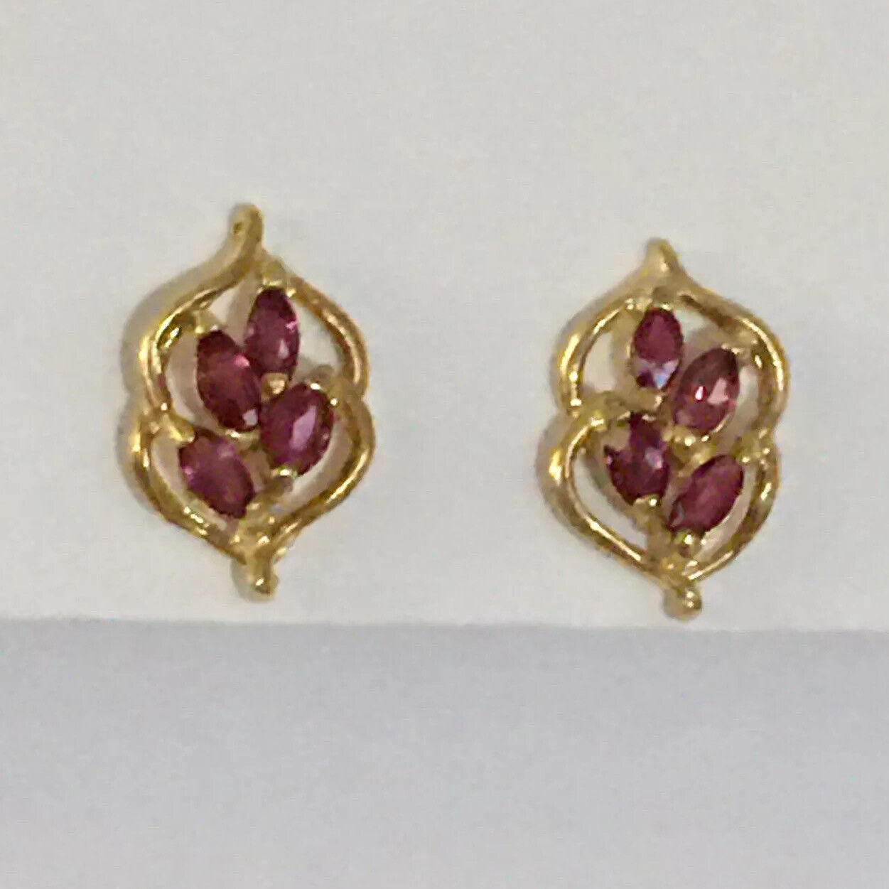 P-8810 14k Solid Yellow Gold Genuine Ruby Earrings Unique Flower Studs Gemstone