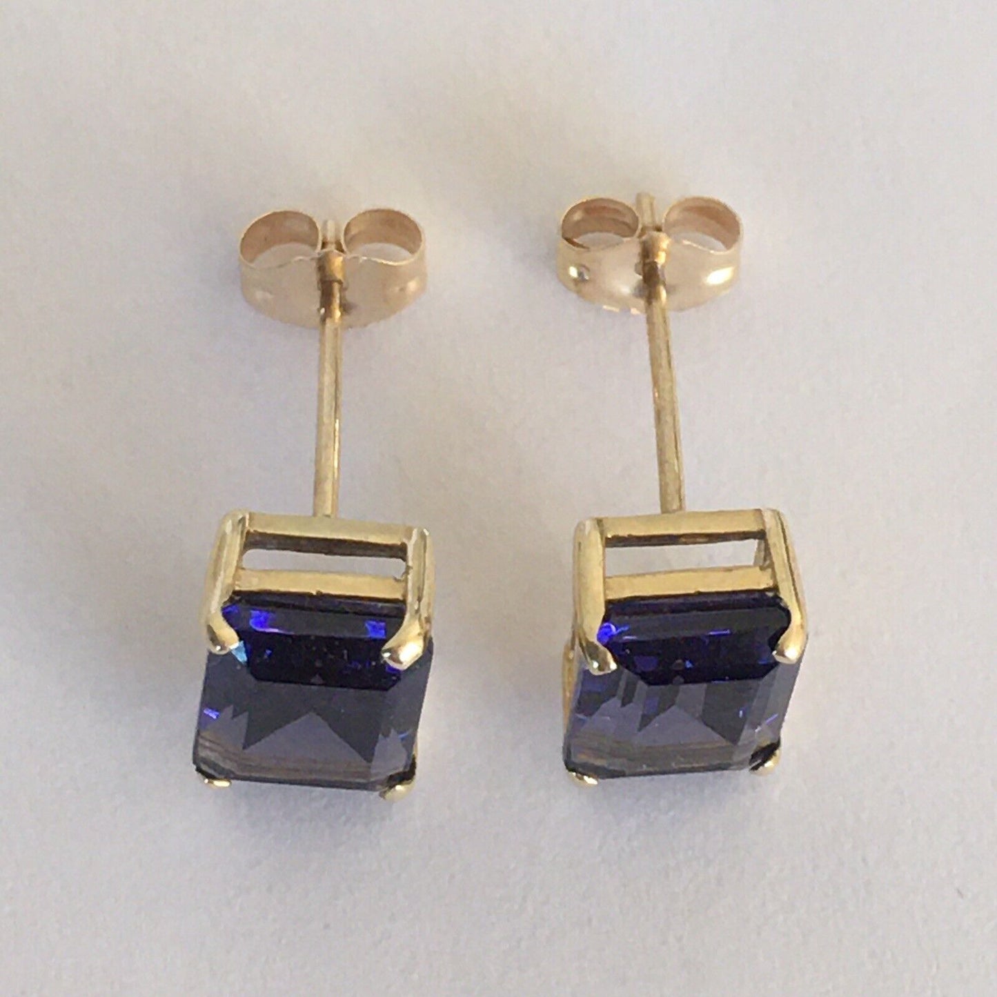 P2160 New 14k Solid yellow Gold Iolite Topaz Studs Earrings Gemstone 6*8mm