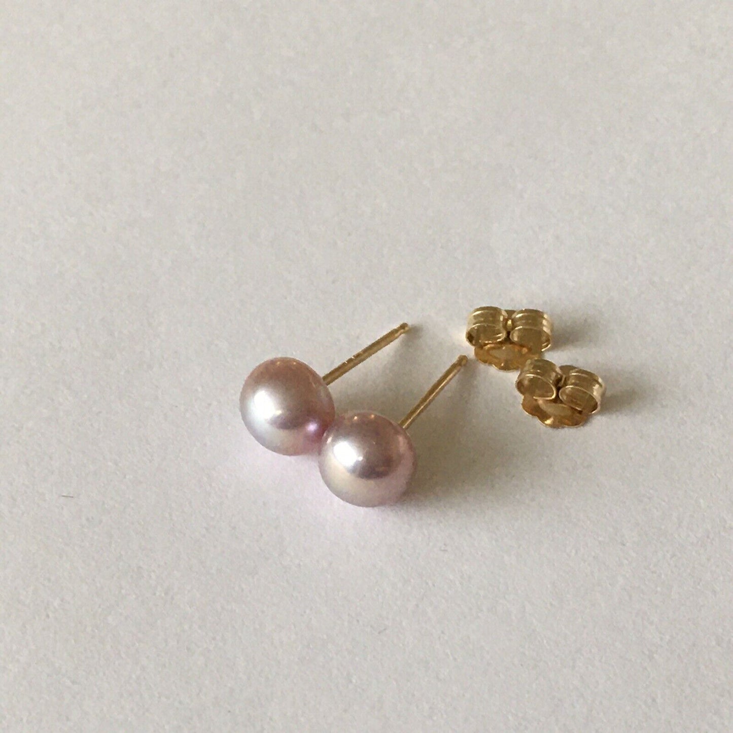 P-5206, New 14k Solid Yellow Gold Natural Pink Water Pearl Studs Earrings, 6mm