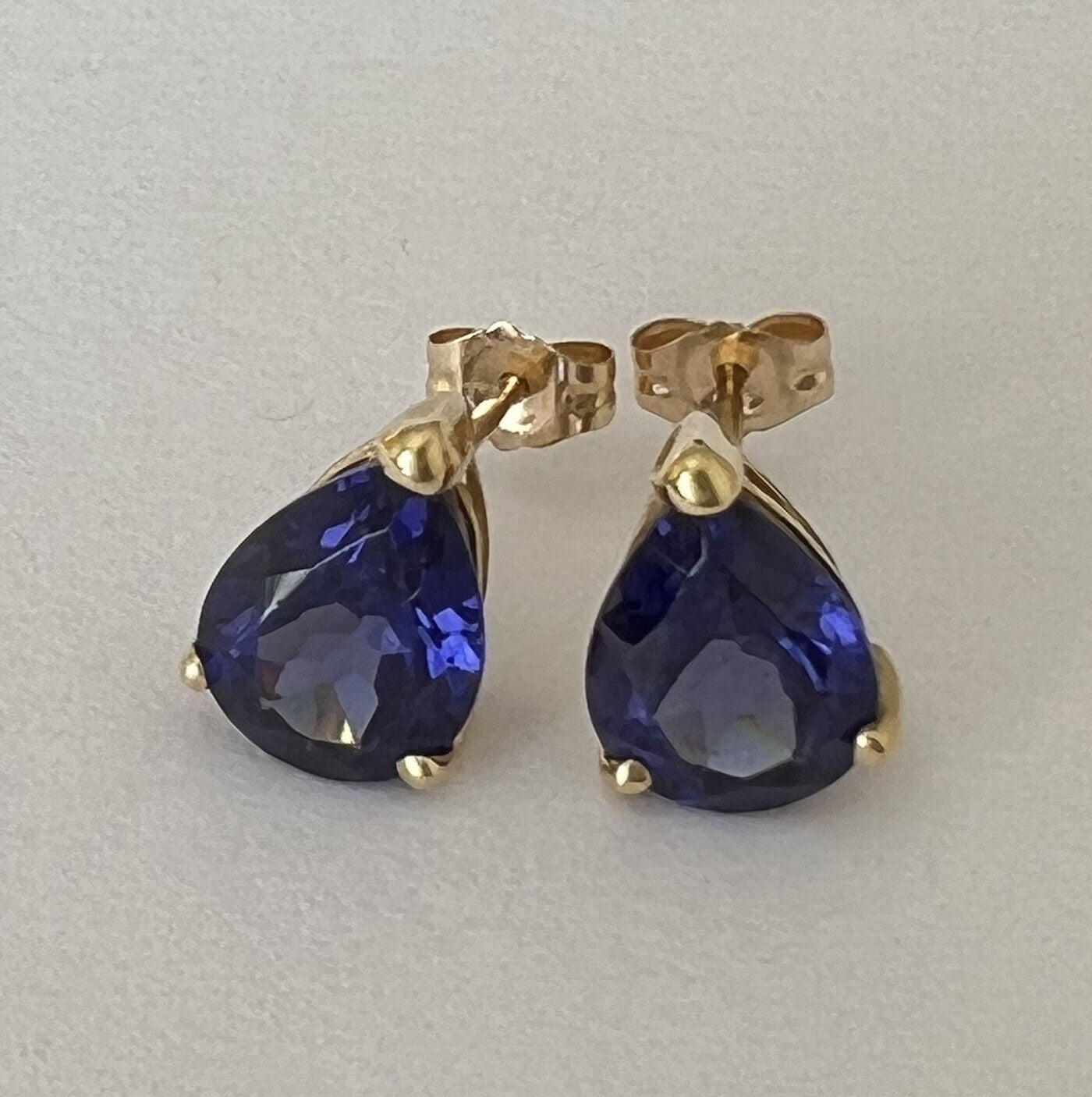 P2250 New 14k Solid yellow Gold Iolite Topaz Pear Studs Earrings Gemstone 7*9mm