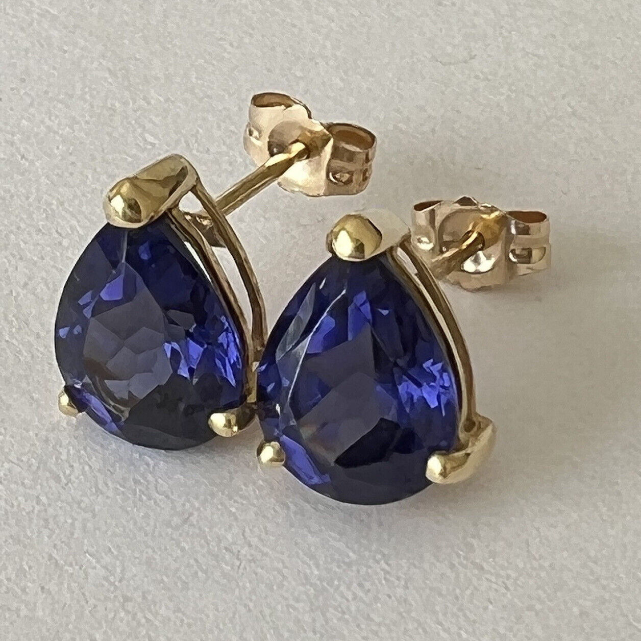 P2250 New 14k Solid yellow Gold Iolite Topaz Pear Studs Earrings Gemstone 7*9mm