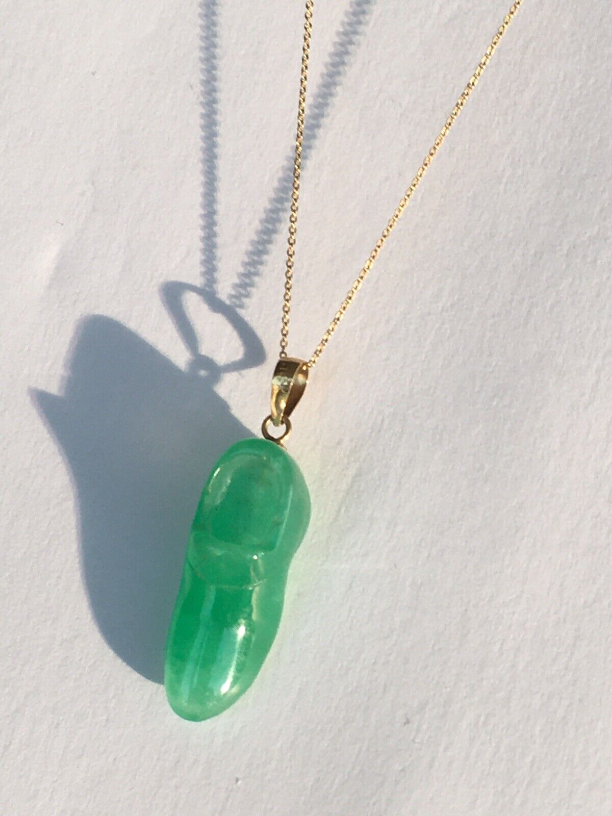 P-4220 New 14k Solid Yellow Gold Natural Quality Green Jade Pendant Lucky Shoe