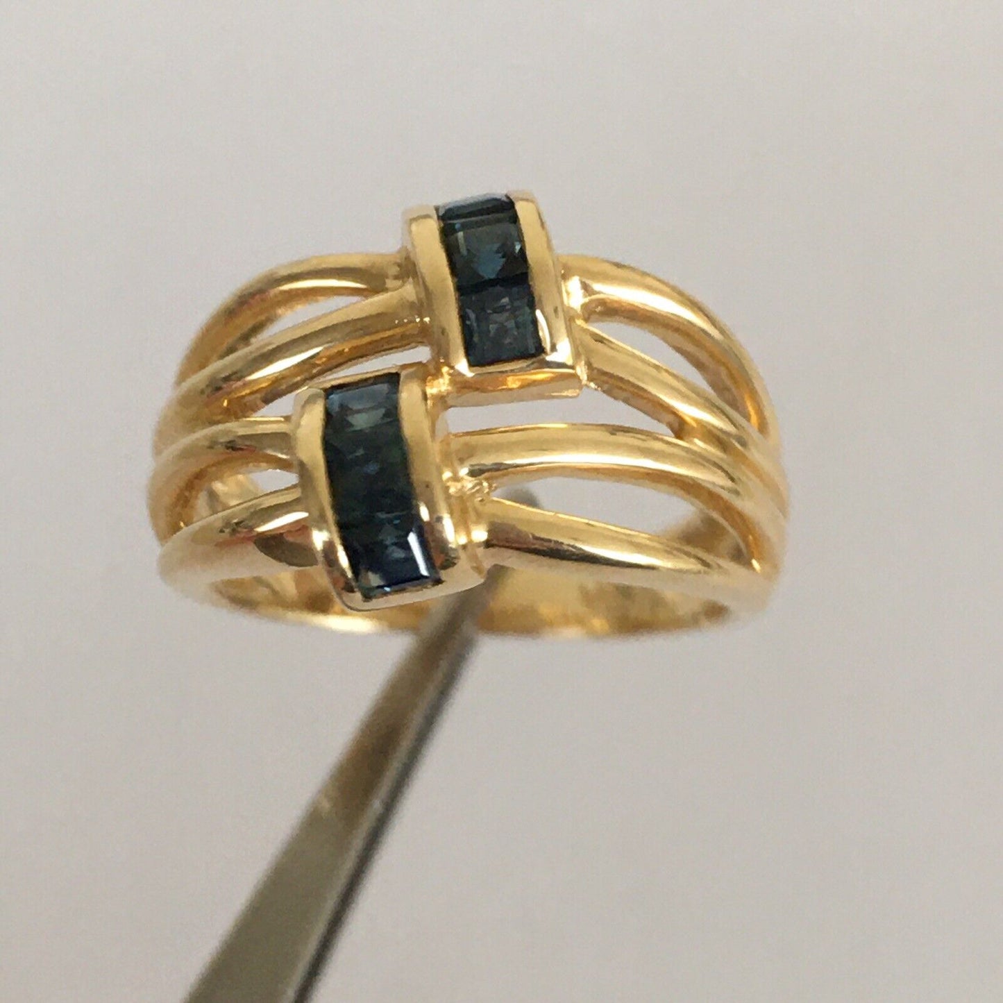 P-6437, New 14k Solid Yellow Gold Y/G Genuine Sapphire Ring, SZ-7, Unique Design