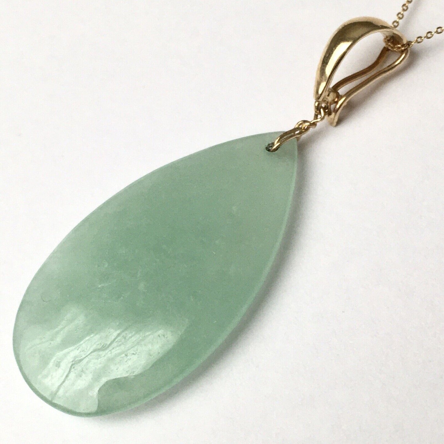 New 14k Solid Yellow Gold Natural Green Jade Teardrop Pendant Good Luck 6.3g