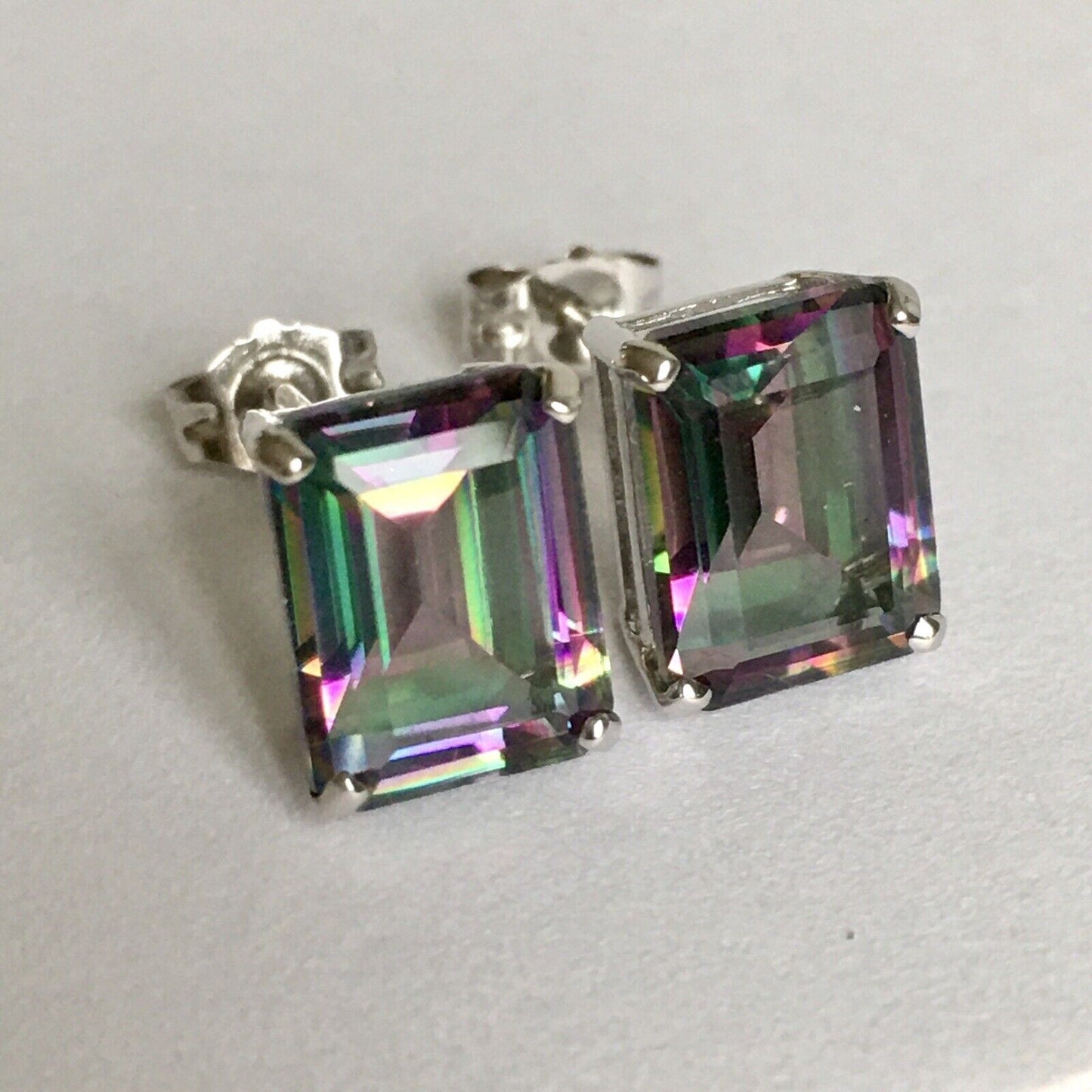 New 14k Yellow Gold Rainbow Mystic Topaz Studs Earrings Gemstone 7*9mm Emerald