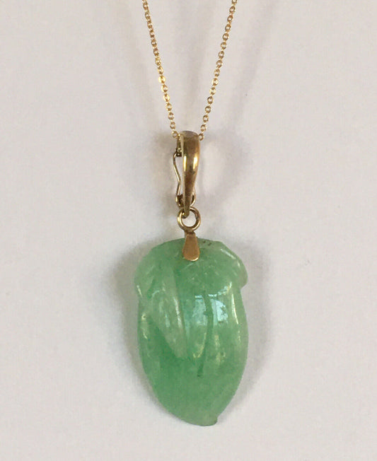 P-4630 New 14k Solid Yellow Gold Natural Quality Green Jade Pendant LongLifePear