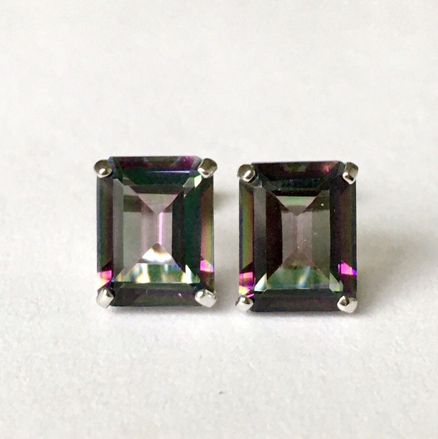 New 14k Yellow Gold Rainbow Mystic Topaz Studs Earrings Gemstone 7*9mm Emerald