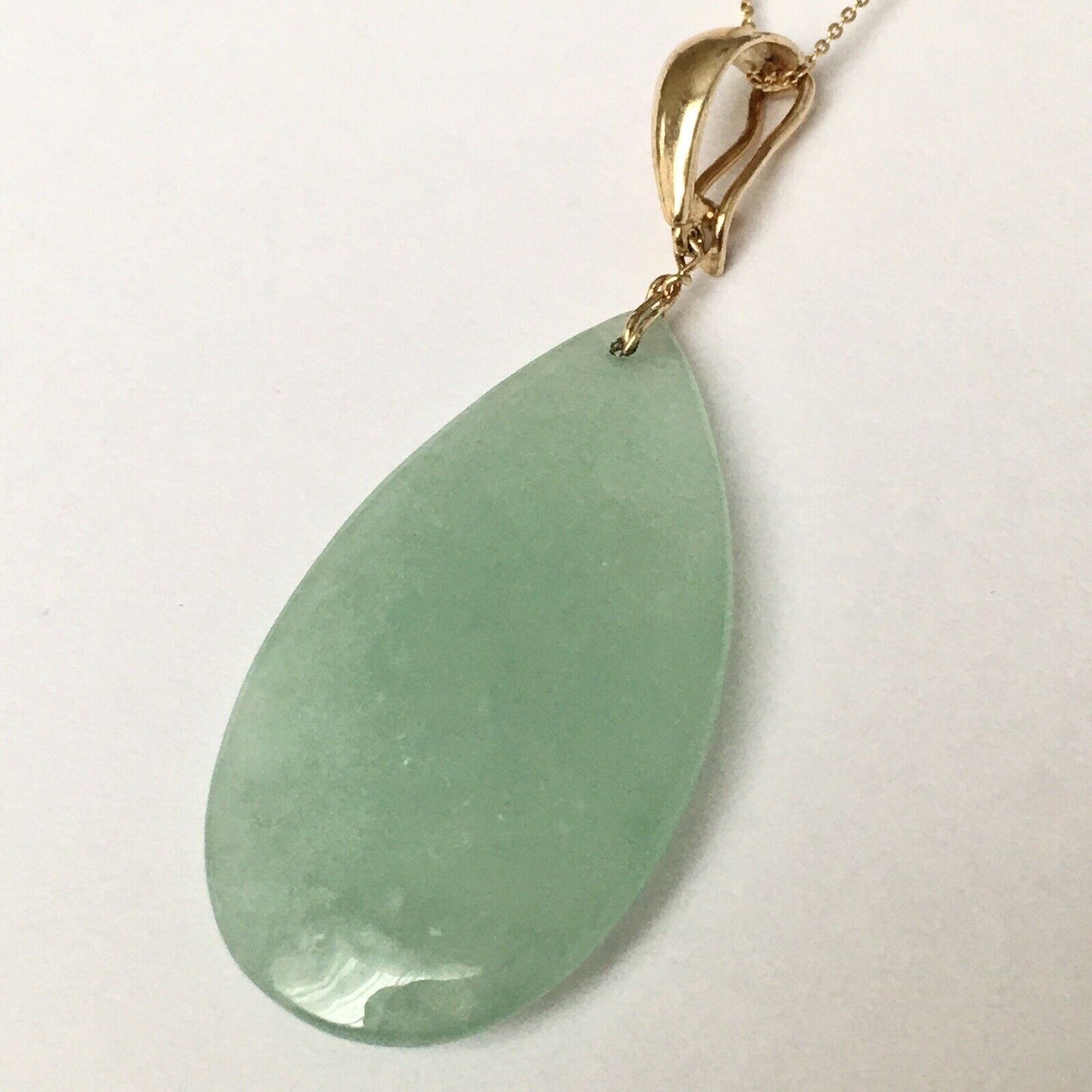 New 14k Solid Yellow Gold Natural Green Jade Teardrop Pendant Good Luck 6.3g