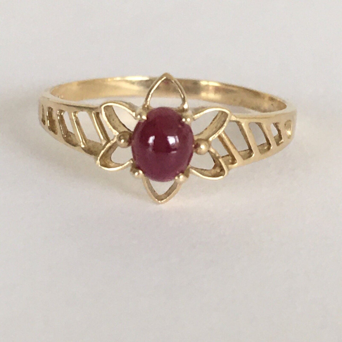 P-5610, New 14k Solid Yellow Gold Y/G Genuine Ruby Ring, Oval Shape, SZ-6.5