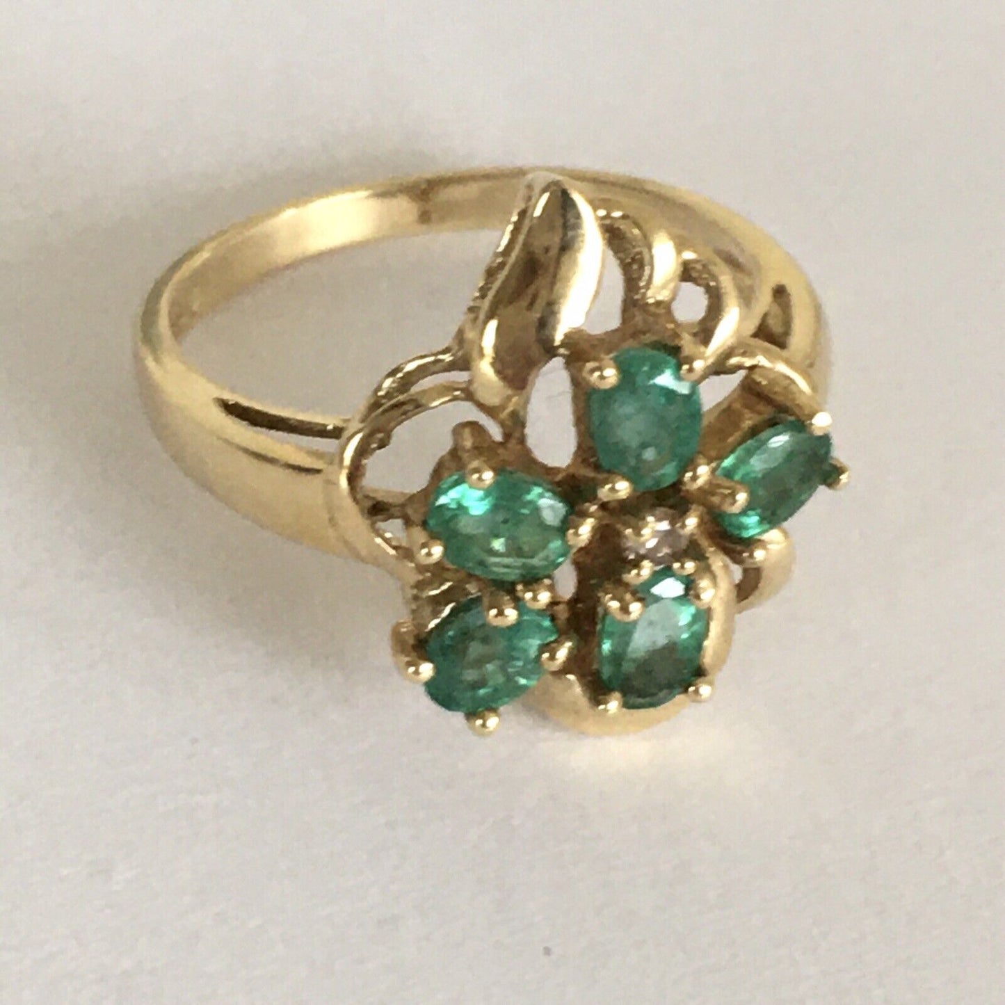 P-5532 New 14k Solid Yellow Gold Genuine Emerald Diamond Ring SZ-7 Unique Flower