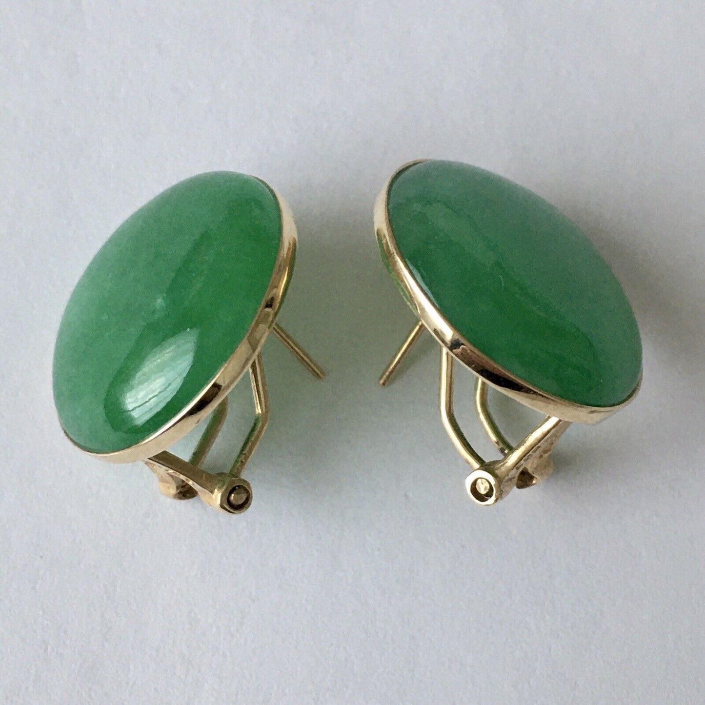 New 14k Solid Yellow Gold Natural Green Jade Earrings Good Luck 18mm French Clip