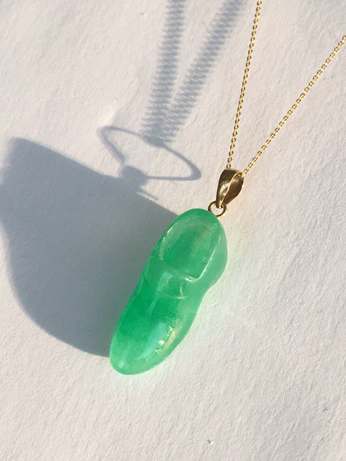 P-4220 New 14k Solid Yellow Gold Natural Quality Green Jade Pendant Lucky Shoe