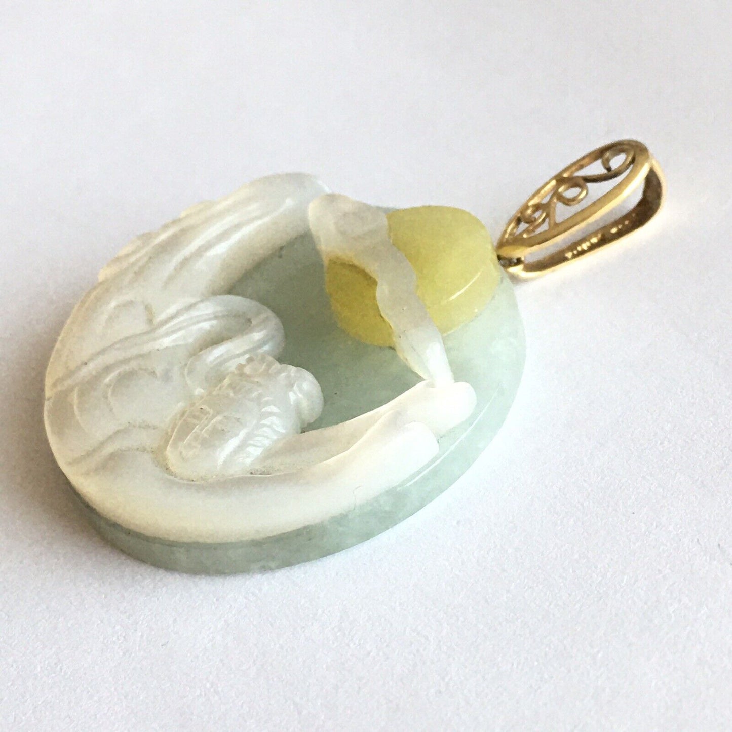 New 14k Solid Yellow Gold Natural Green Jade Mother of Pearl Pendant Lucky Lady Buddha 13.6g