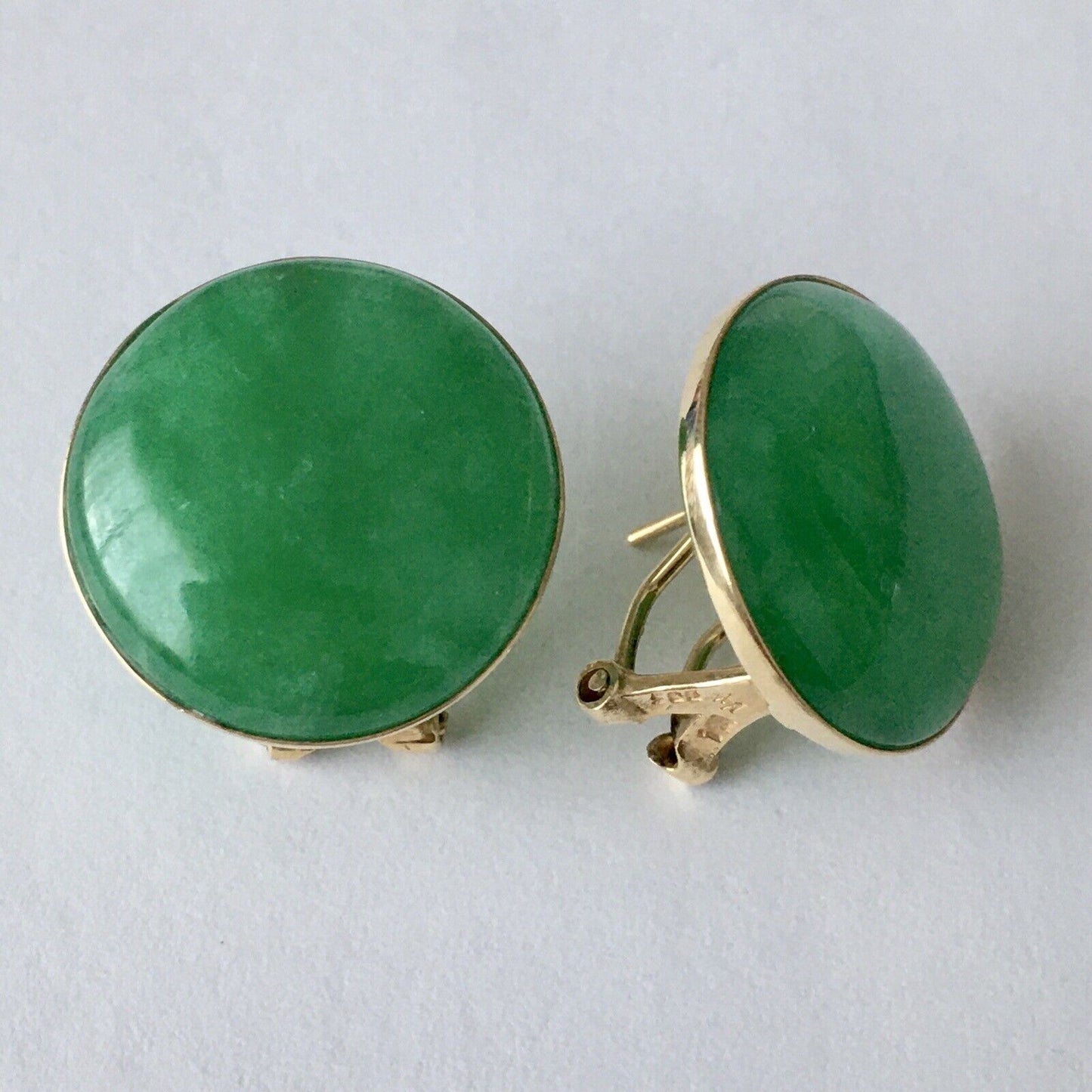 New 14k Solid Yellow Gold Natural Green Jade Earrings Good Luck 18mm French Clip