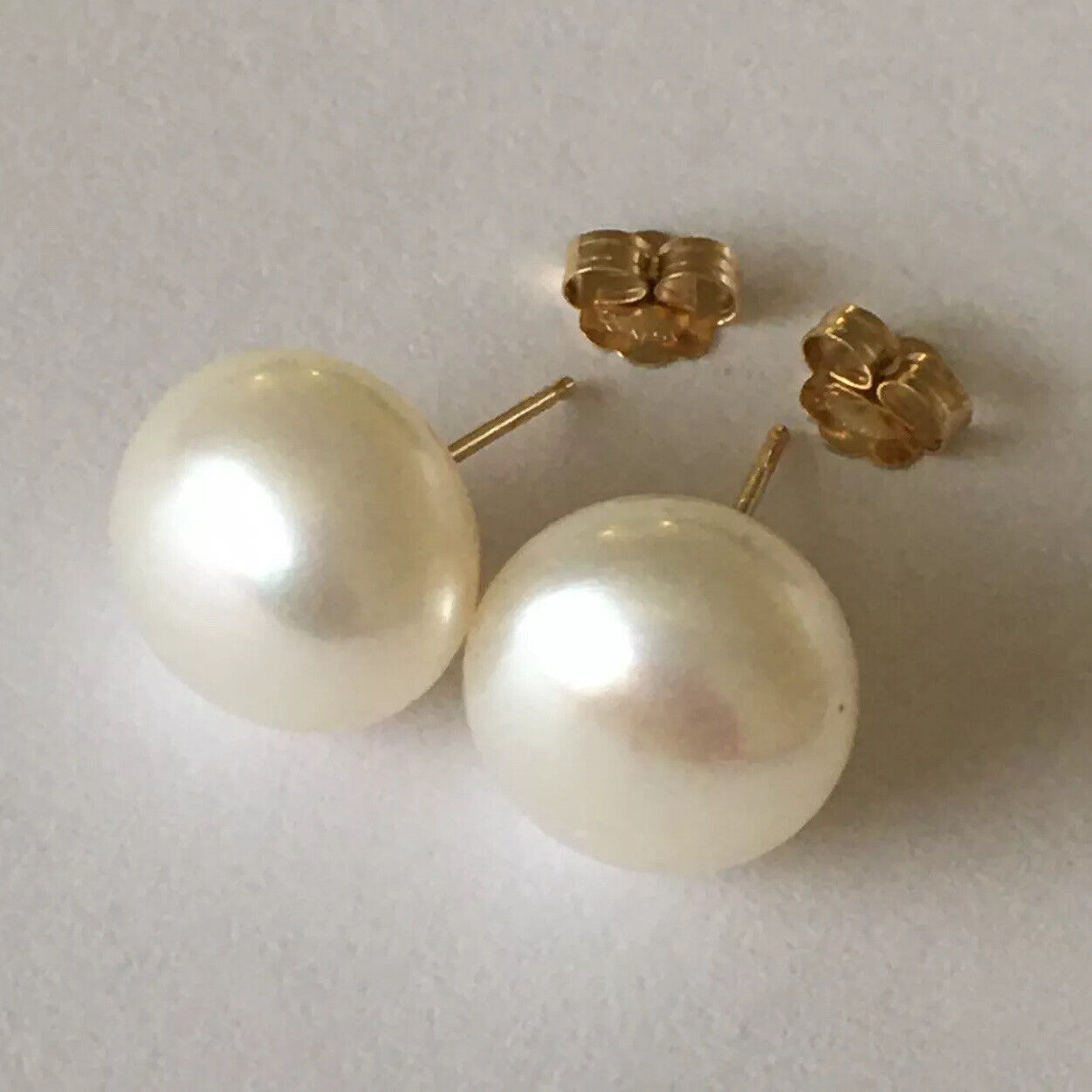 P-52011, New 14k Solid Yellow Gold Natural White Fresh Water Pearl Studs Earrings, 11mm